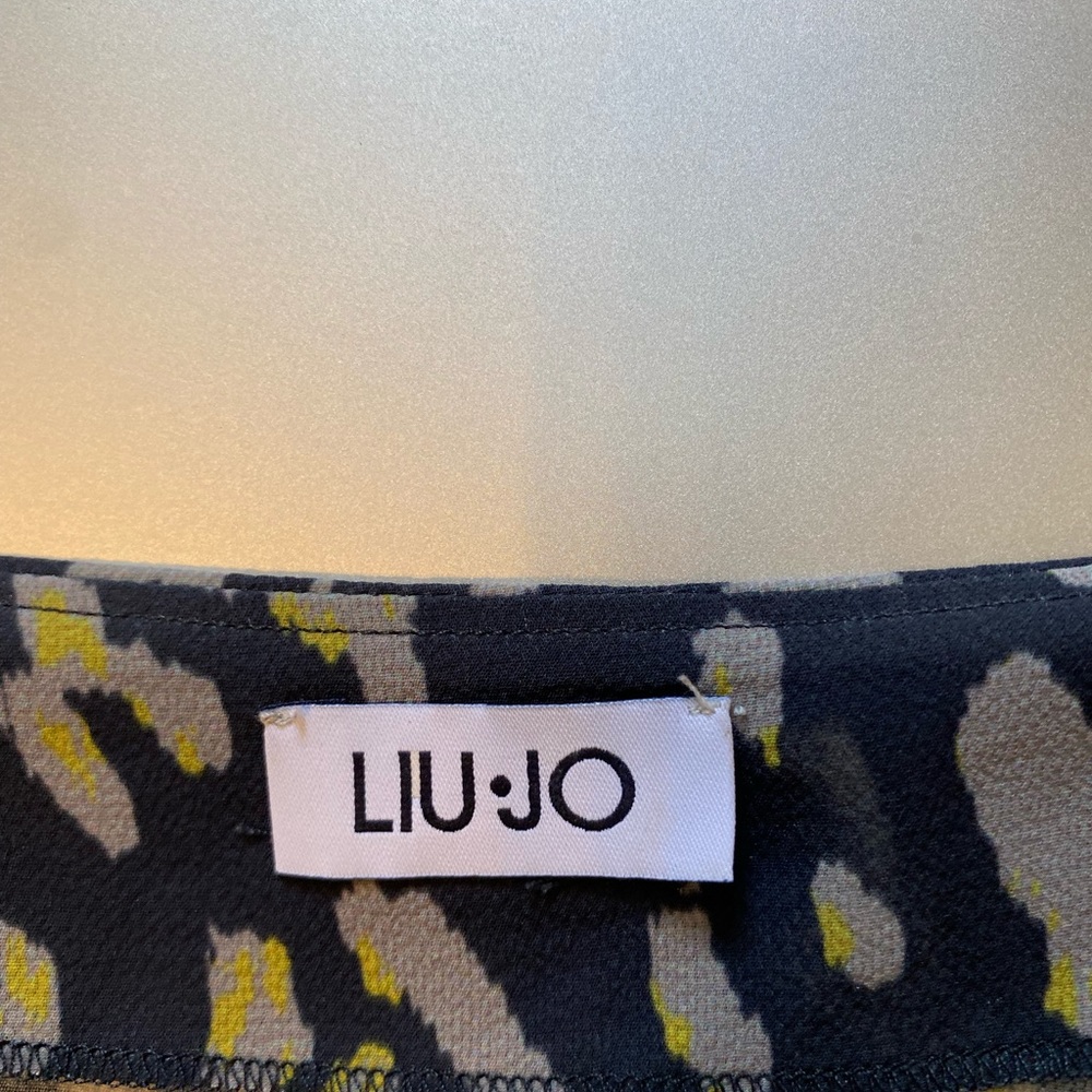 Liu.Jo dress; short; flared sleeves; size small - Picture 3 of 4